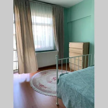 Appartement Kadikoy/yeldegirmeni Kismen Deniz Manzarali Ferah Istambul